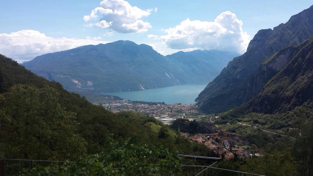 Appartamento San Faustino Torri Del Benaco Pokoj fotografie