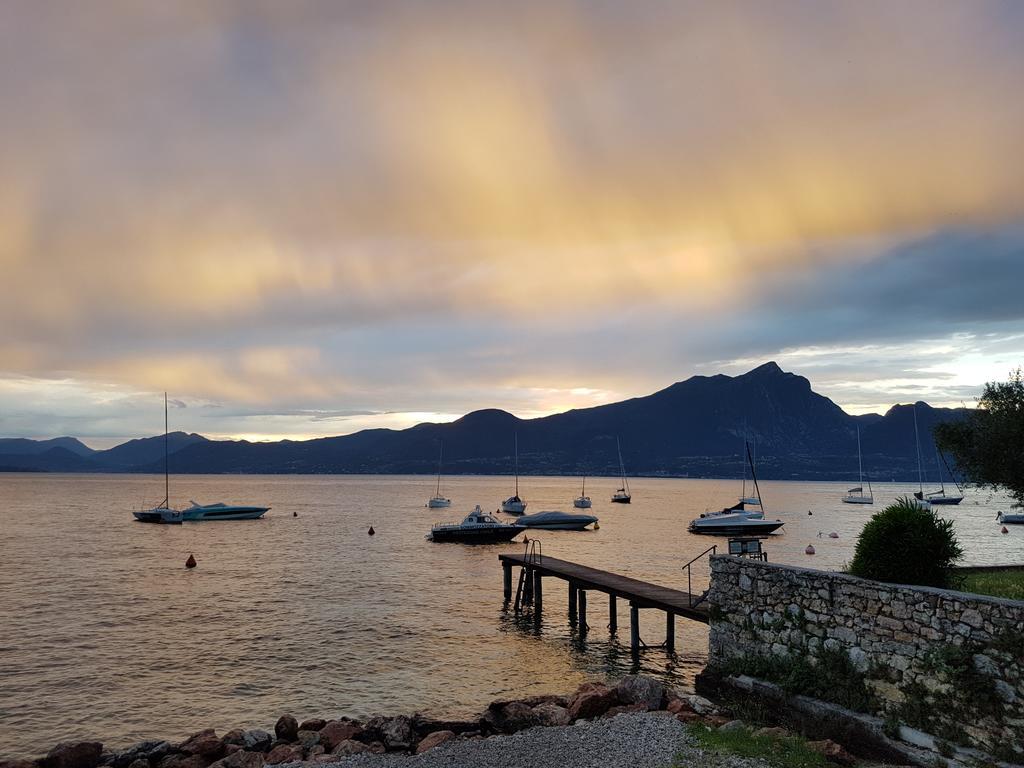 Appartamento San Faustino Torri Del Benaco Exteriér fotografie